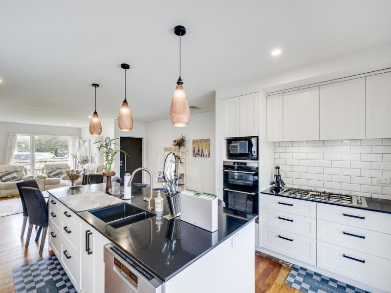 210-tudor-avenue-mayfair