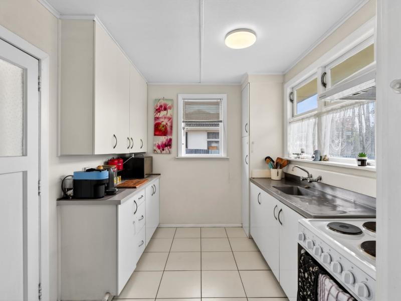 5-neal-crescent-onekawa