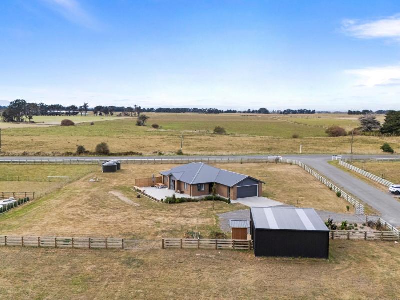 6-sterling-lane-rongotea