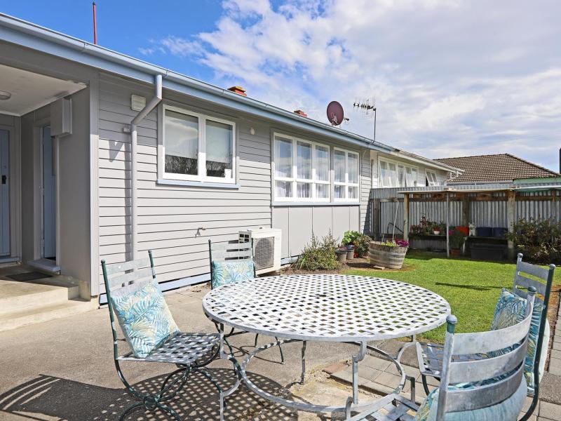 715-wall-road-raureka