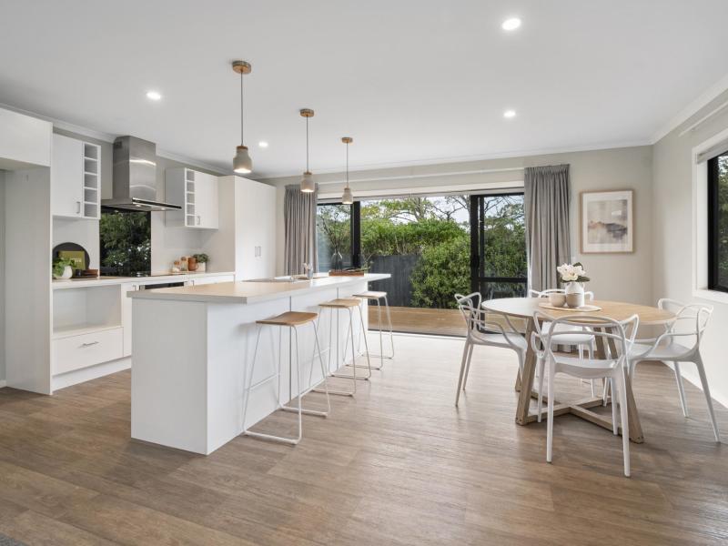 11-wescombe-grove-feilding