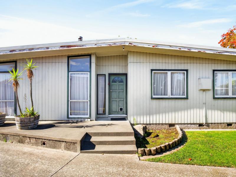 10-elliott-street-taradale