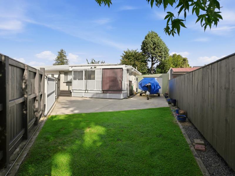 27a-barron-crescent-fenton-park