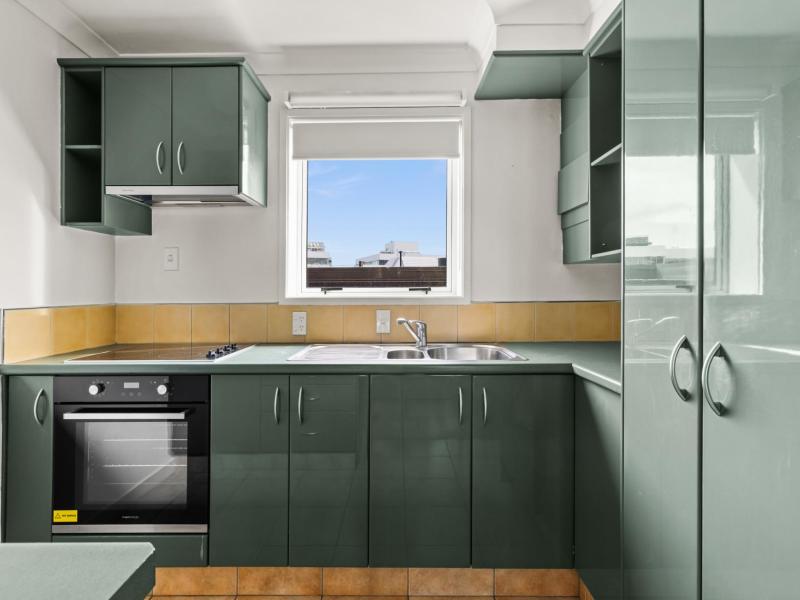 241-marine-parade-napier-south