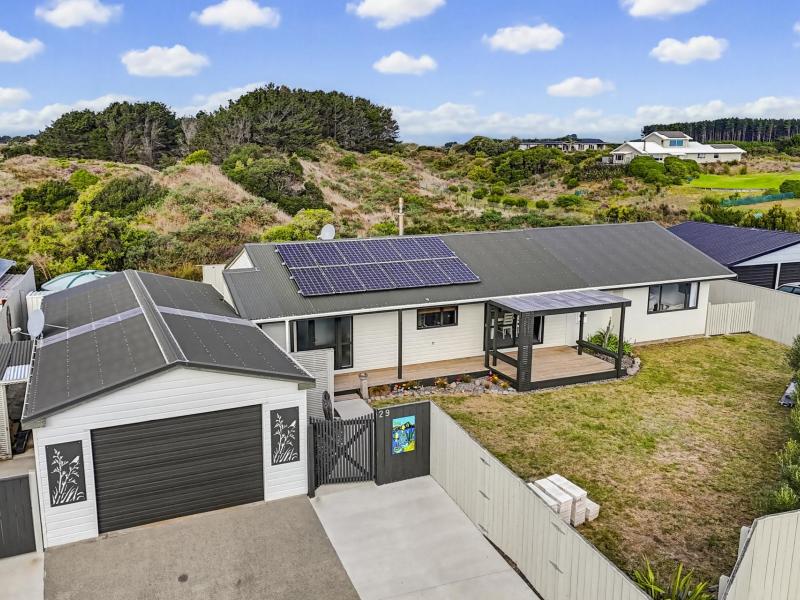 29-matakane-street-waitarere-beach