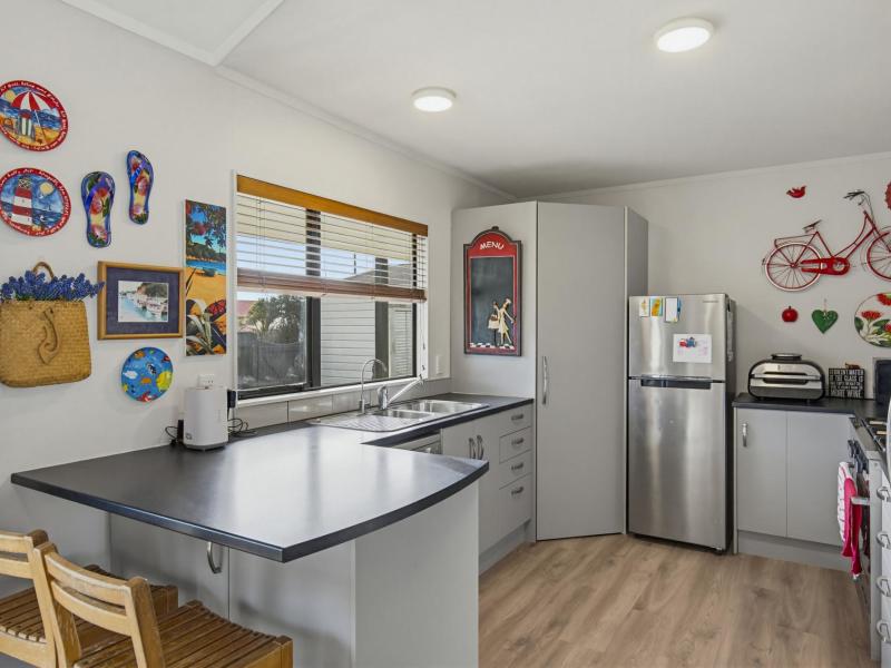 29-matakane-street-waitarere-beach