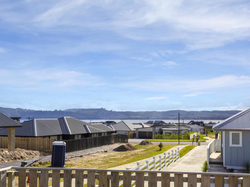 24-kopakopa-crescent-wharewaka