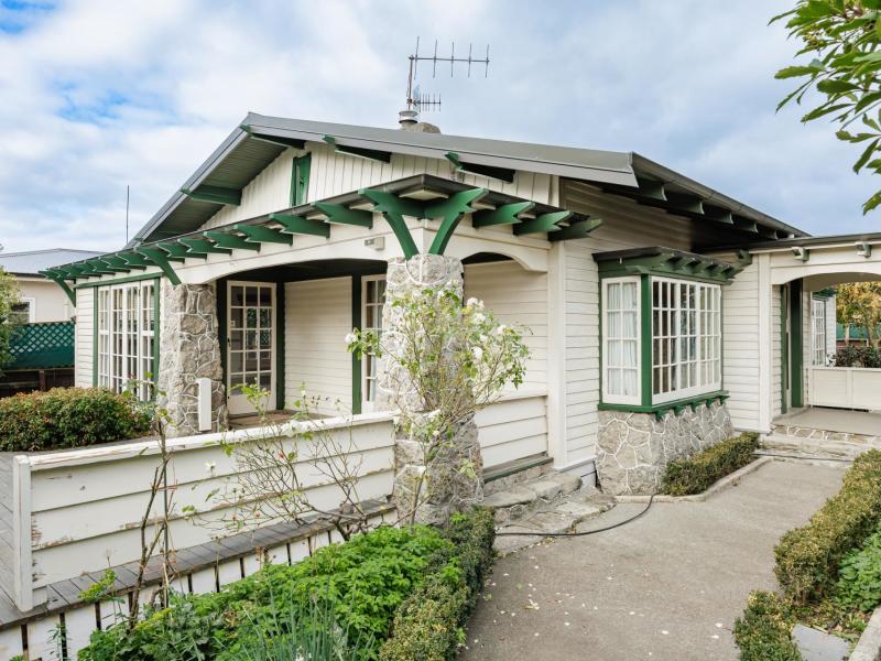 900-queen-street-east-parkvale