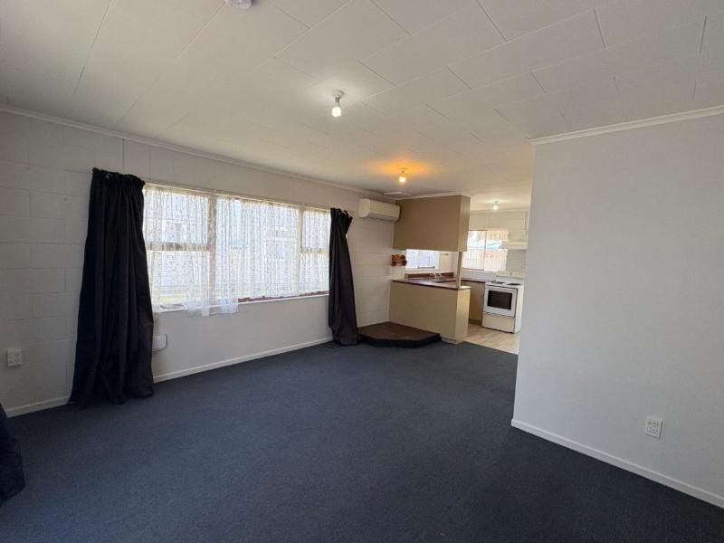 13-robinson-avenue-holdens-bay