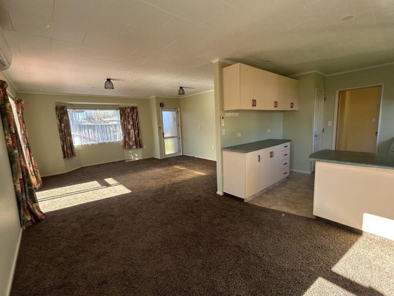 8-hogg-crescent-masterton