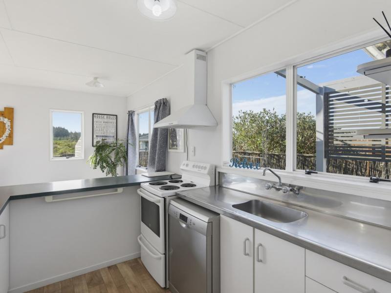 590-waitarere-beach-road-waitarere-beach