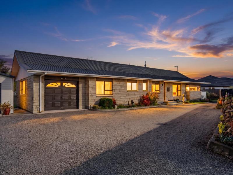 7-oak-view-place-greytown