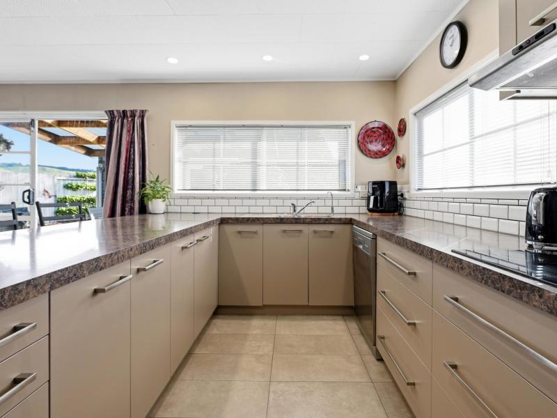 5-perkins-street-pukehangi
