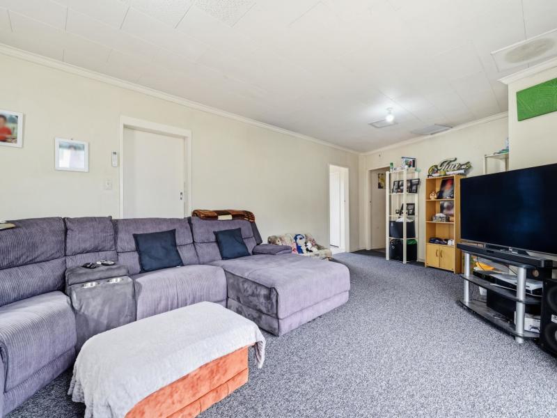 338-clayton-road-pukehangi