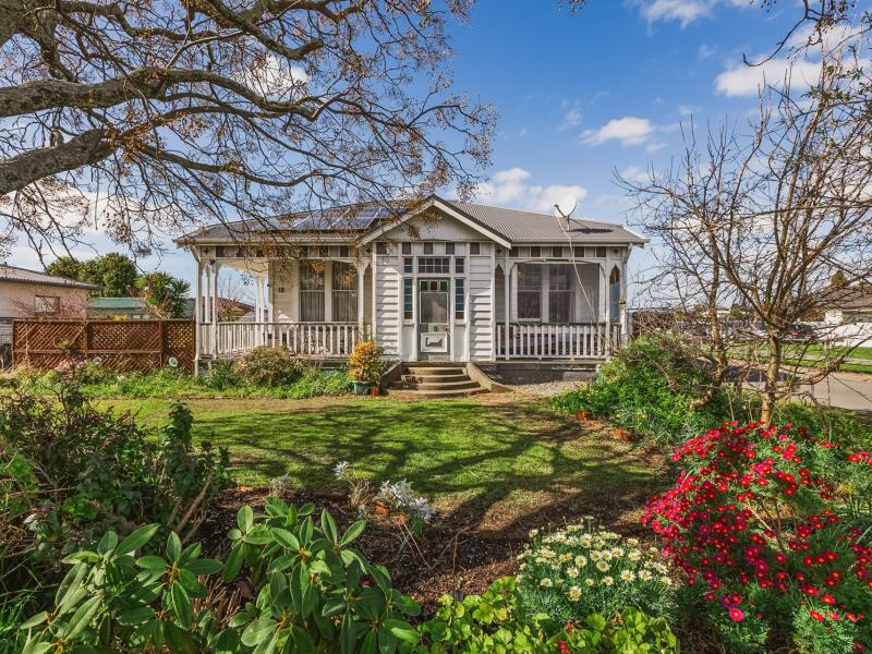 18-lee-road-taradale