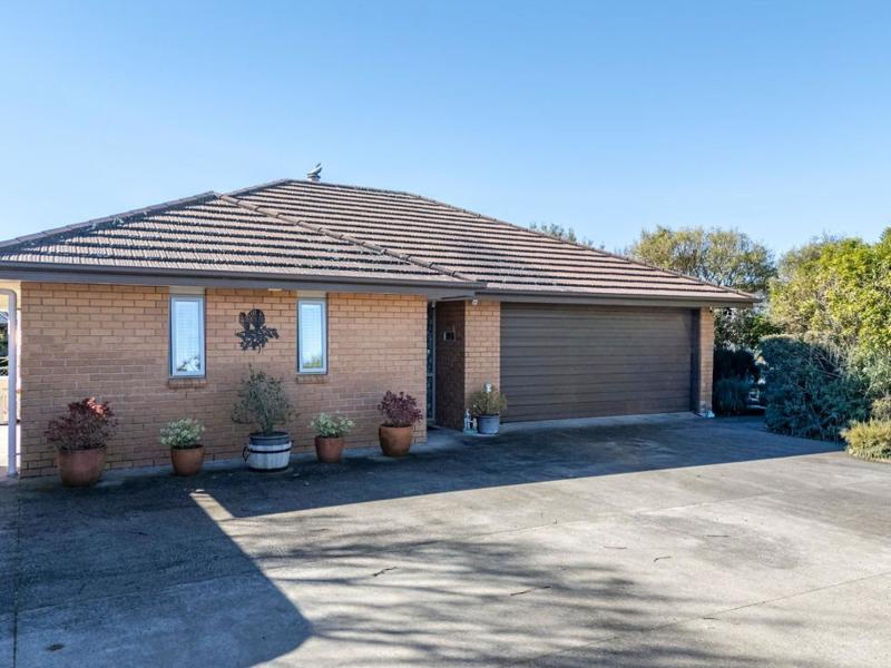 3-tararua-crescent-carterton