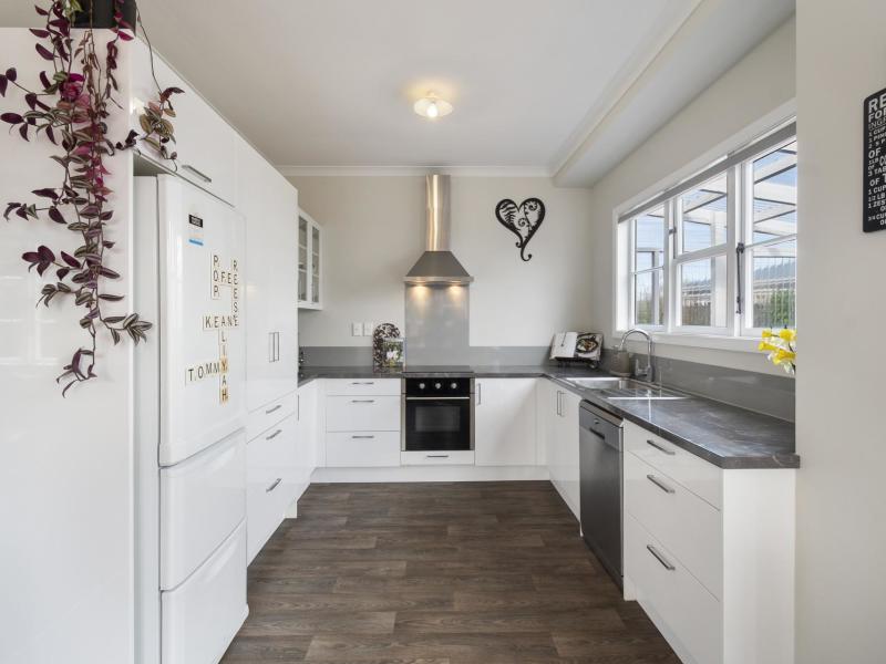 10-lytton-street-feilding