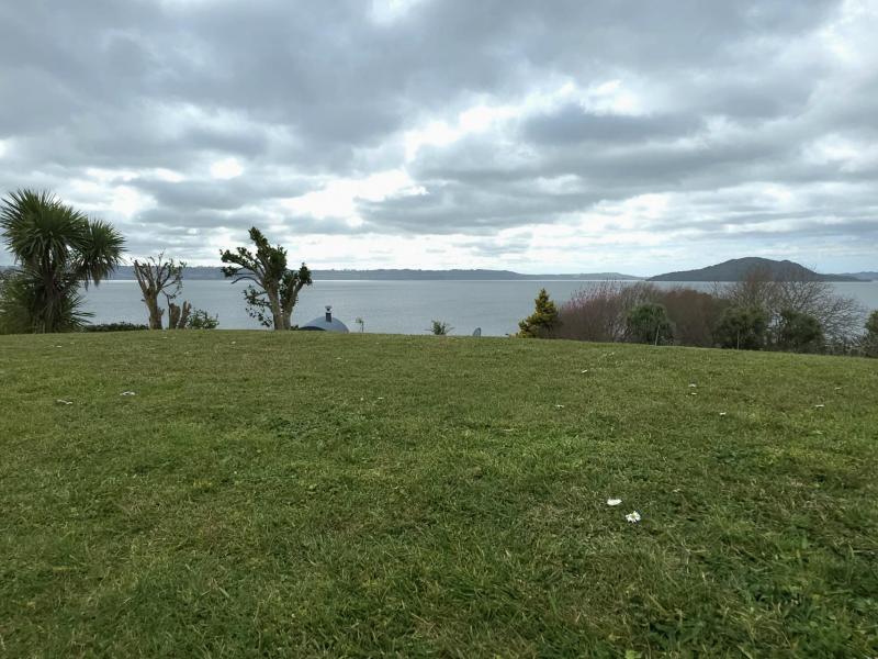 26-tupara-crescent-kawaha-point