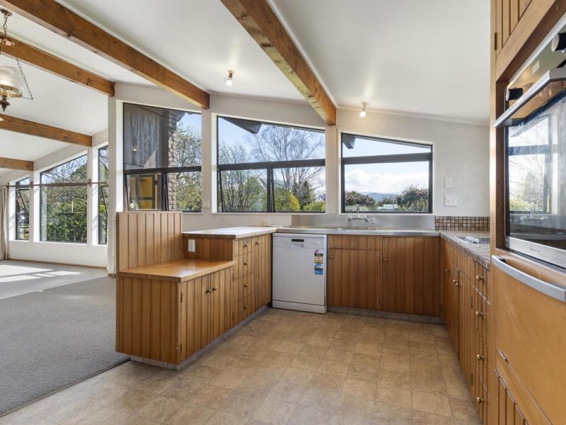 3-deller-drive-carterton
