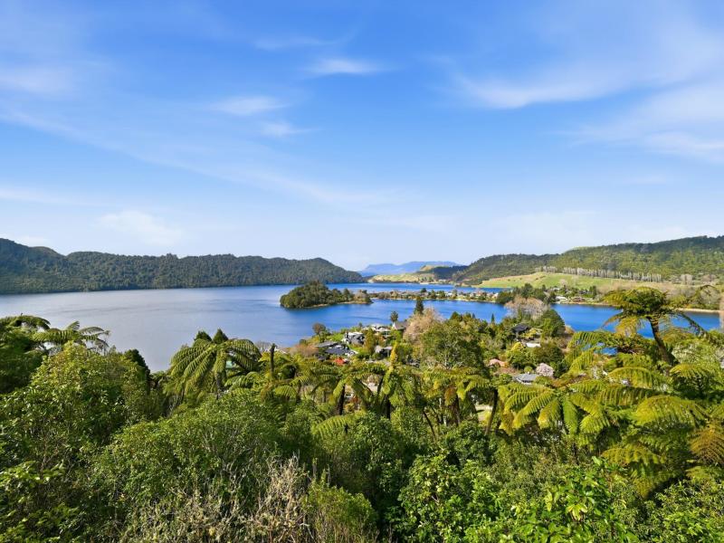 39-41-summit-road-lake-okareka