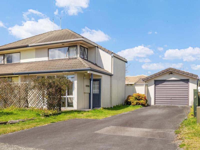 Unit 2, 18 Carnot Street, Glenholme, Rotorua, Bay of Plenty