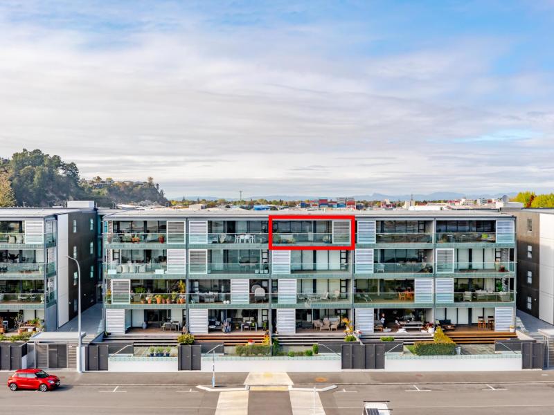 apt-507-7-humber-street-pandora