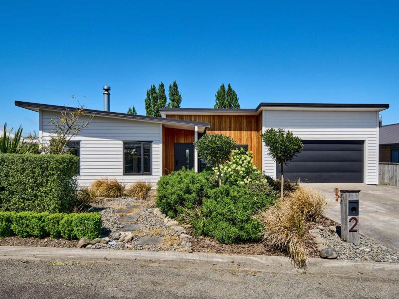 2-pukeko-lane-carterton