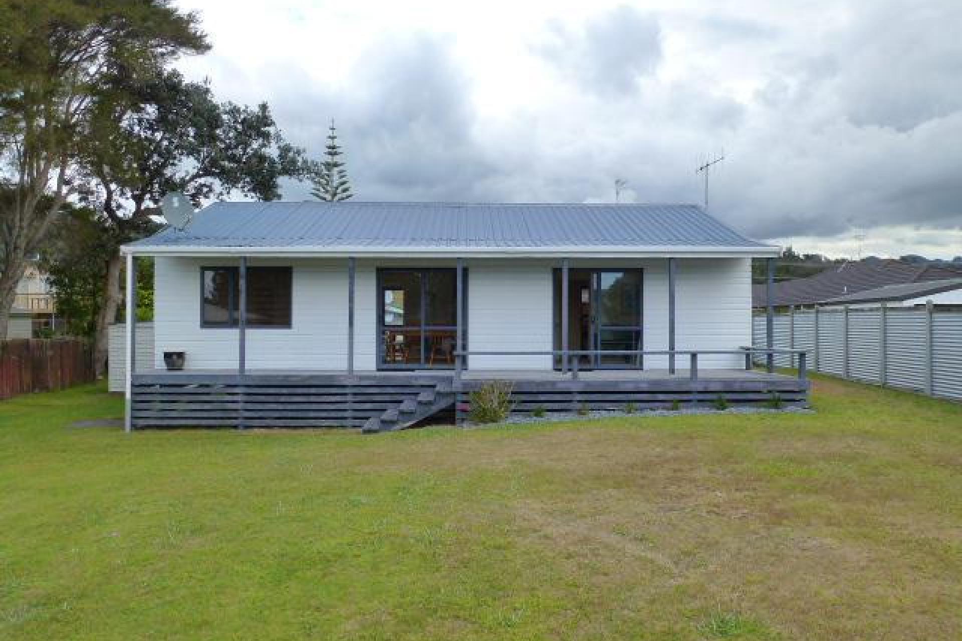 425 Linton Crescent, Whangamata