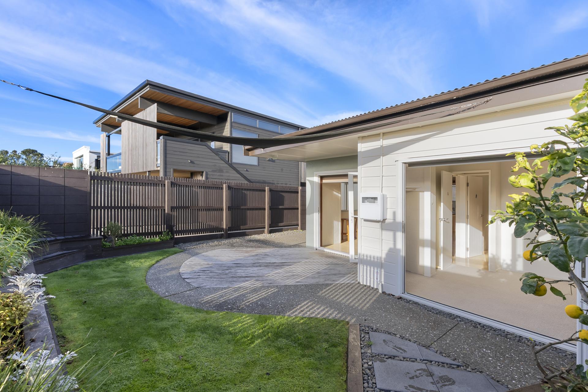 511C Ocean Road, Whangamata