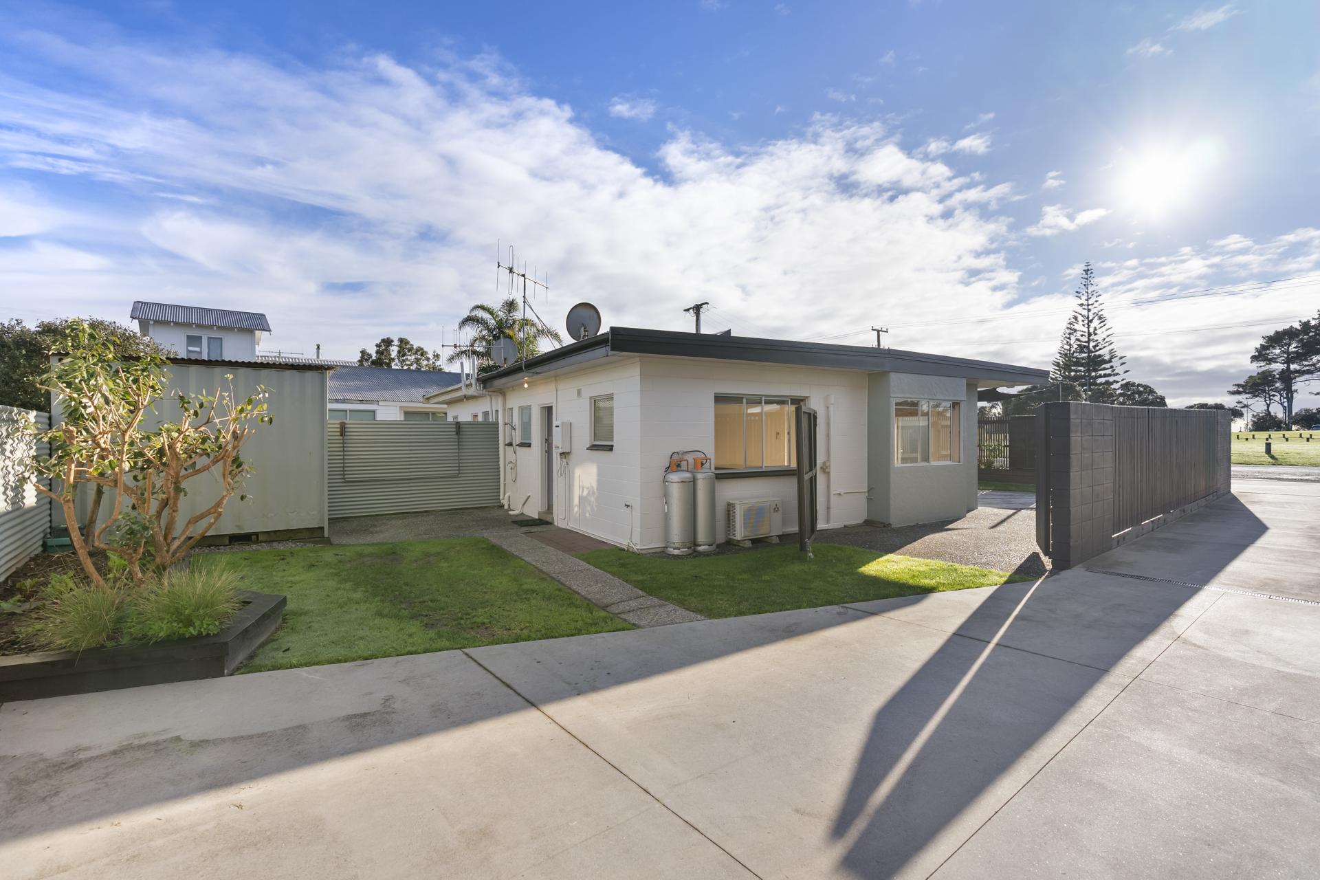 511C Ocean Road, Whangamata