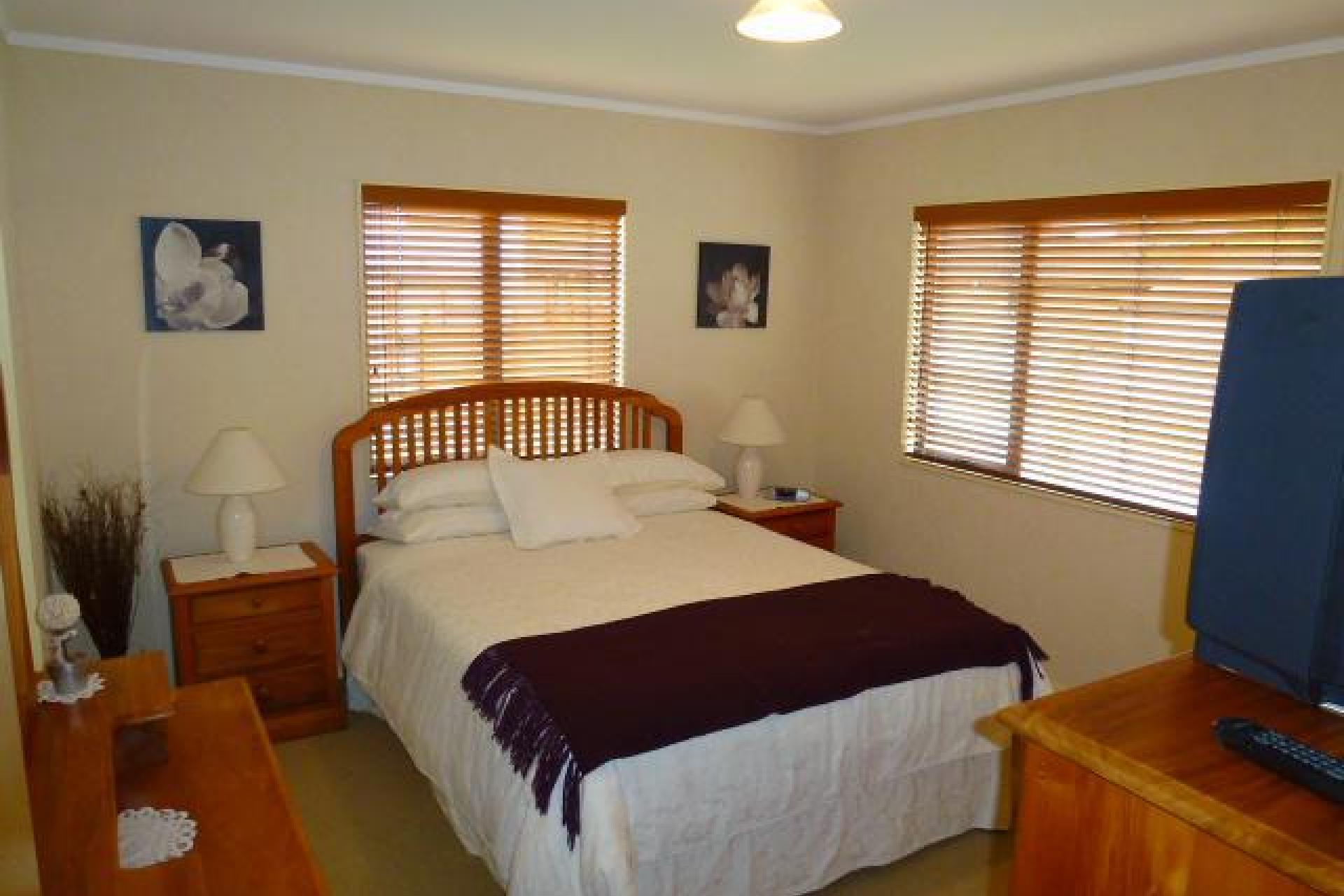 425 Linton Crescent, Whangamata