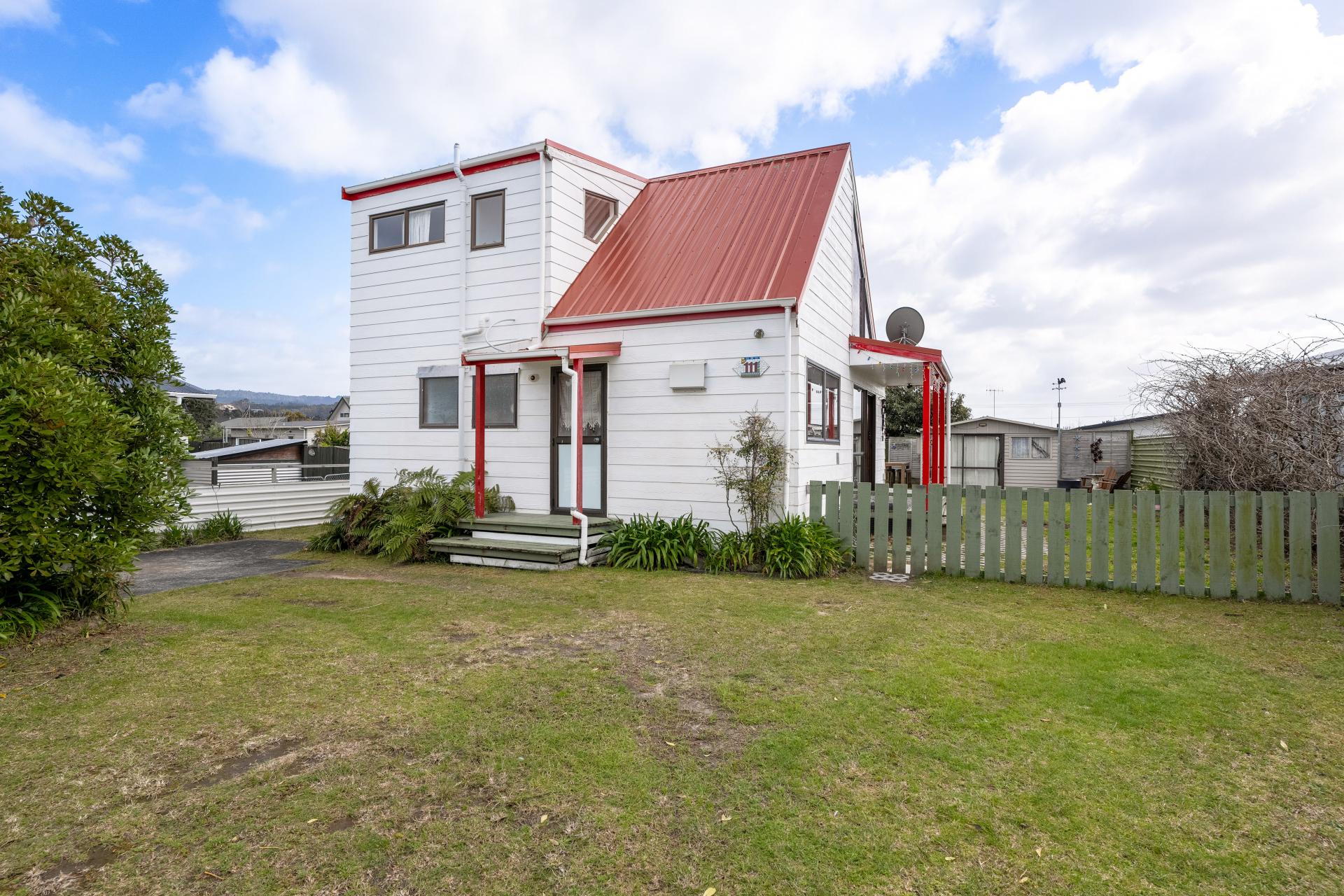 111 Weka Street, Whangamata