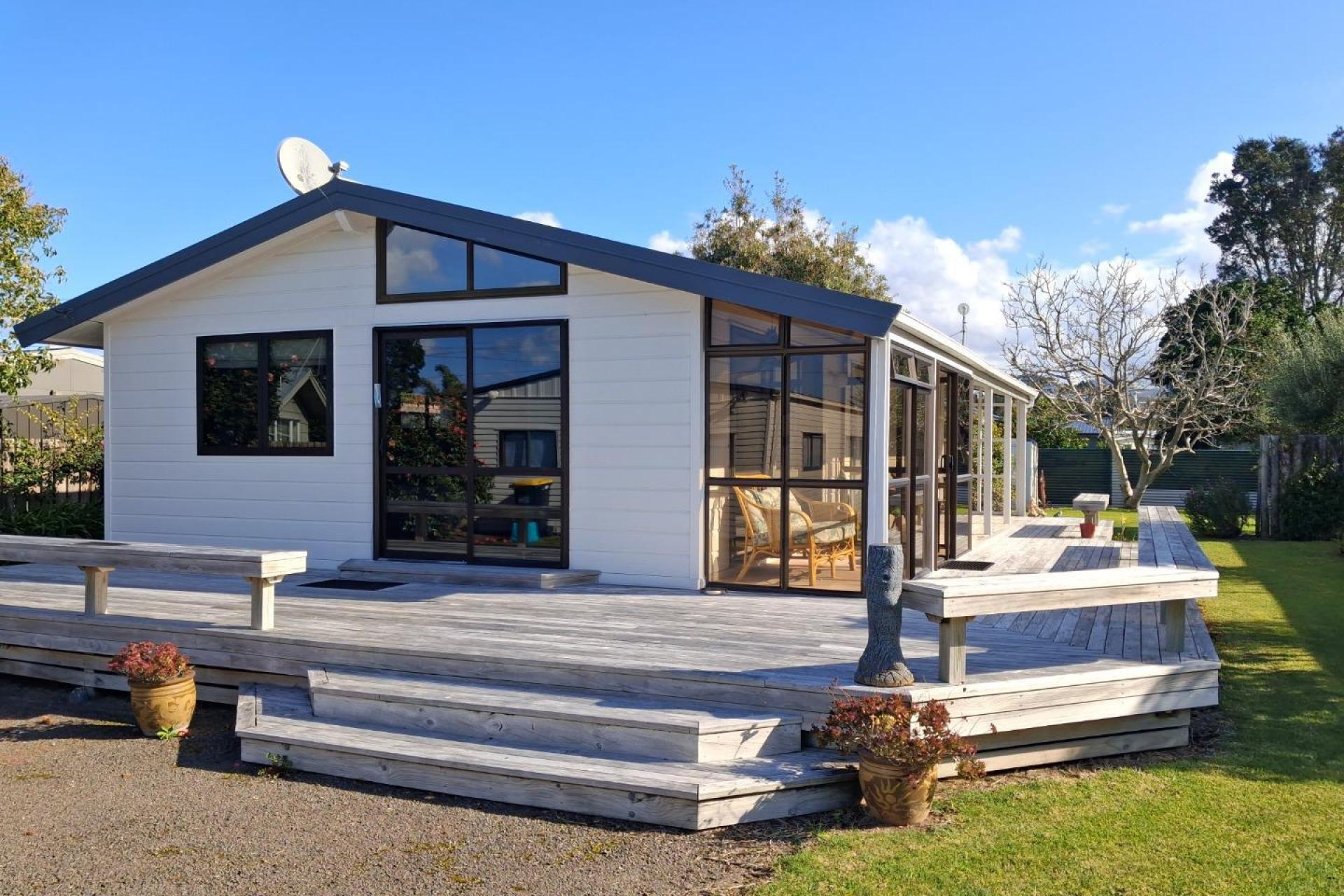 123 Kiwi Road, Whangamata