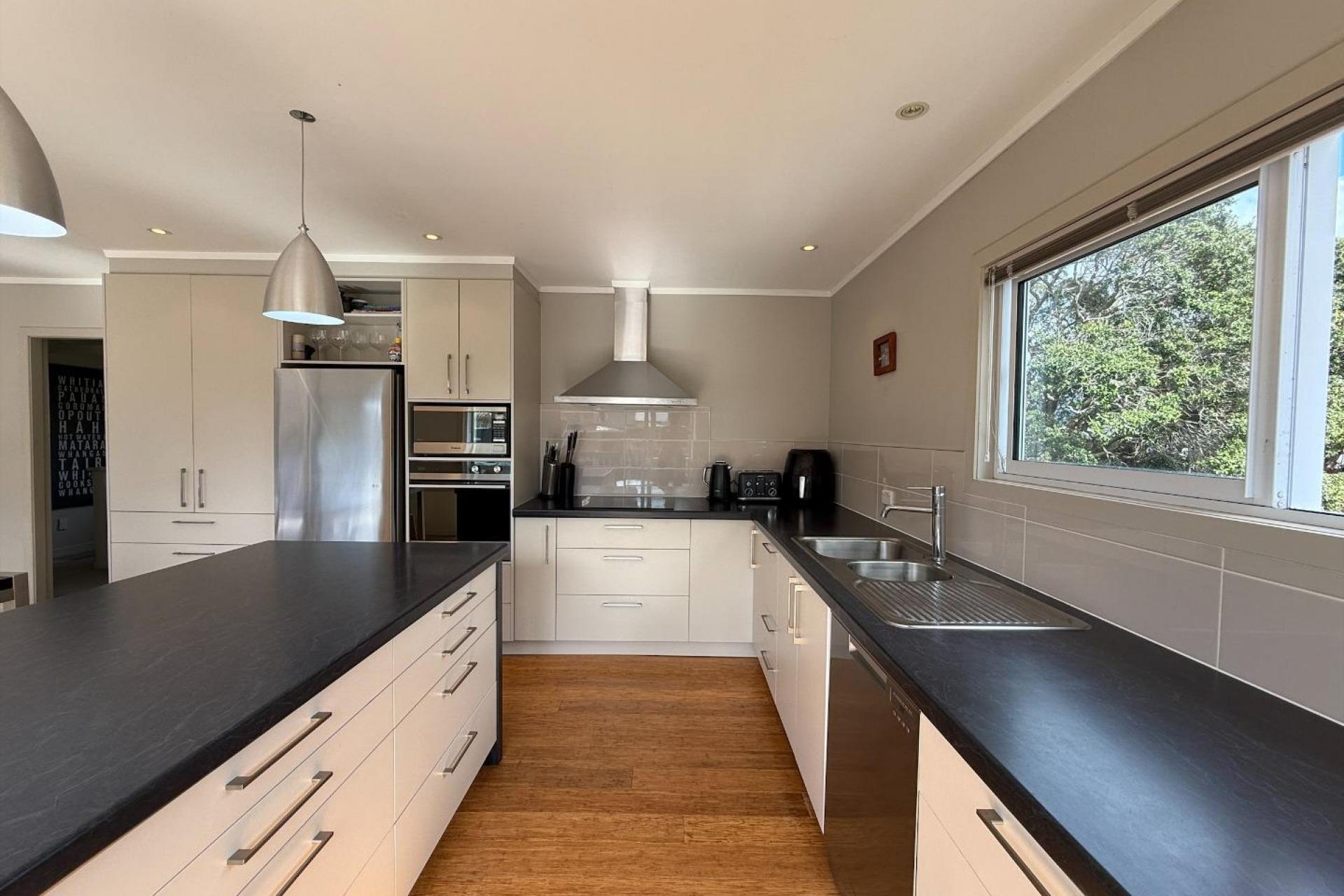 103A Seaview Road, Whangamata