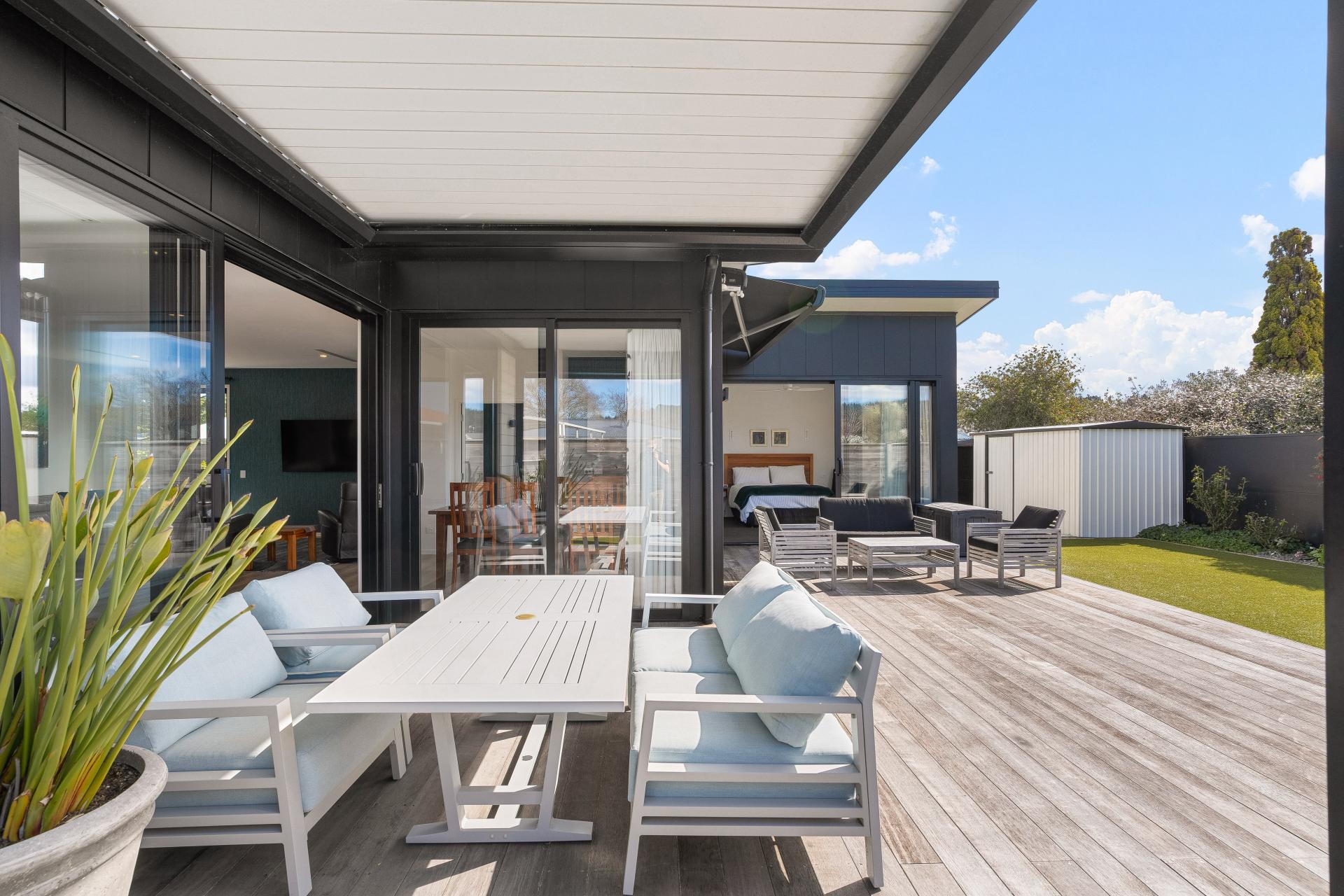121 Charleston Avenue, Whangamata