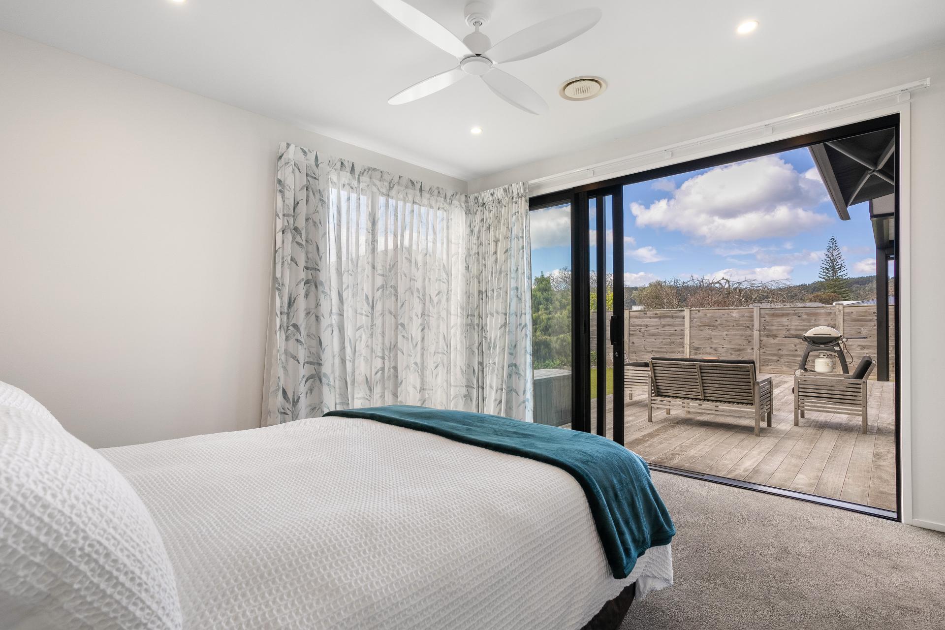 121 Charleston Avenue, Whangamata