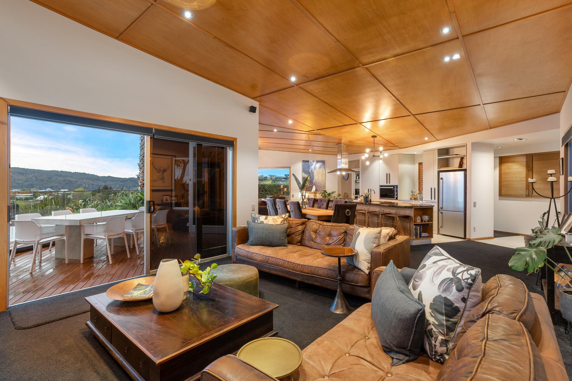 17 Governors Heights, Whangamata