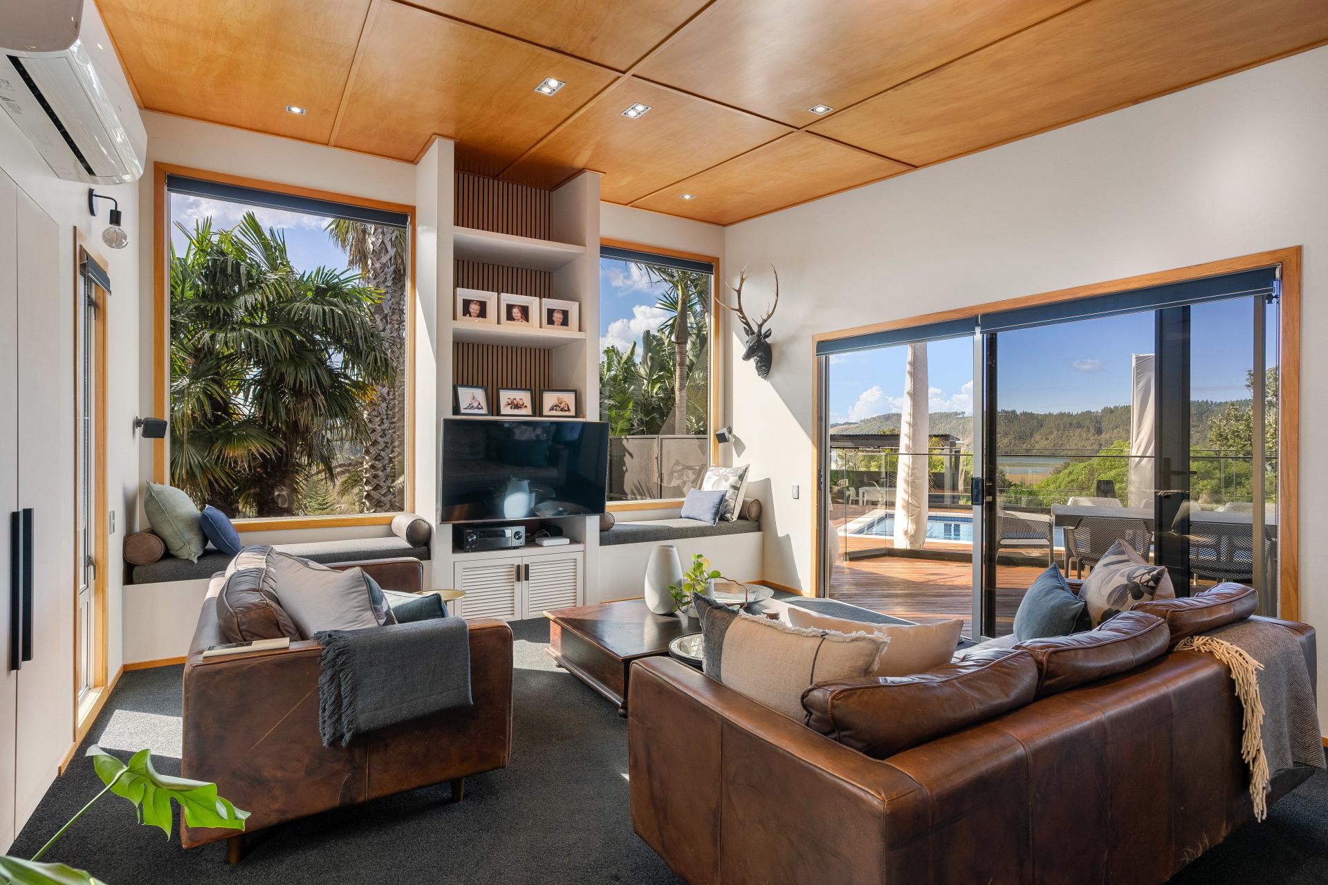 17 Governors Heights, Whangamata