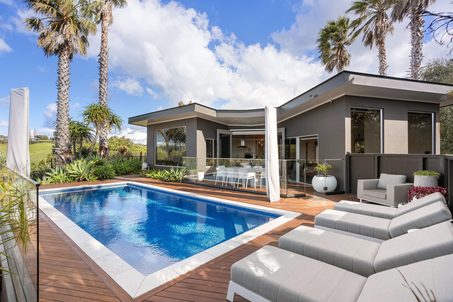 17 Governors Heights, Whangamata