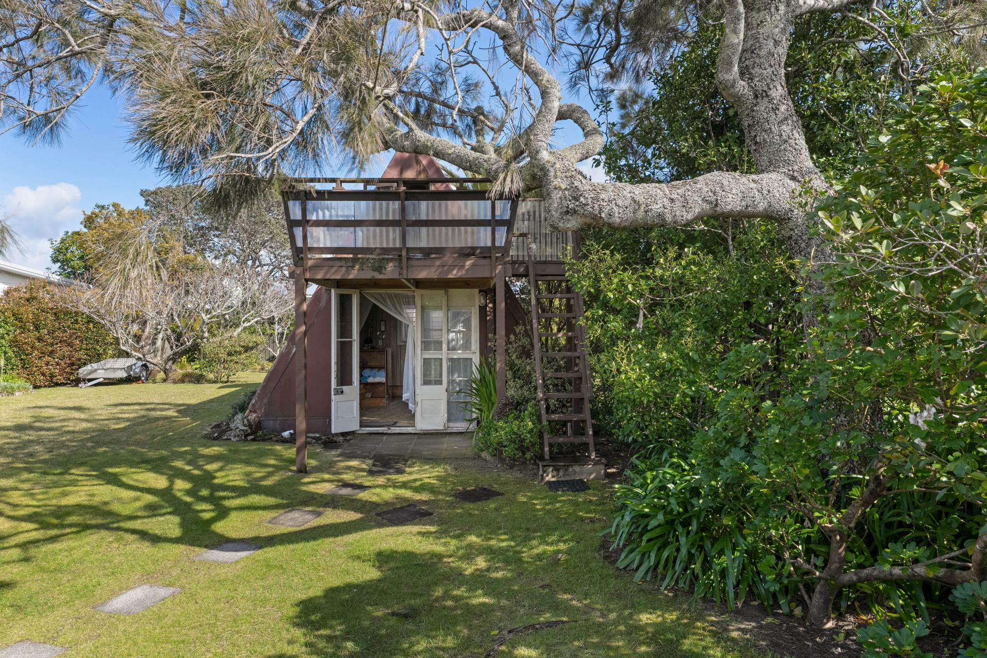 129 Pipi Road, Whangamata
