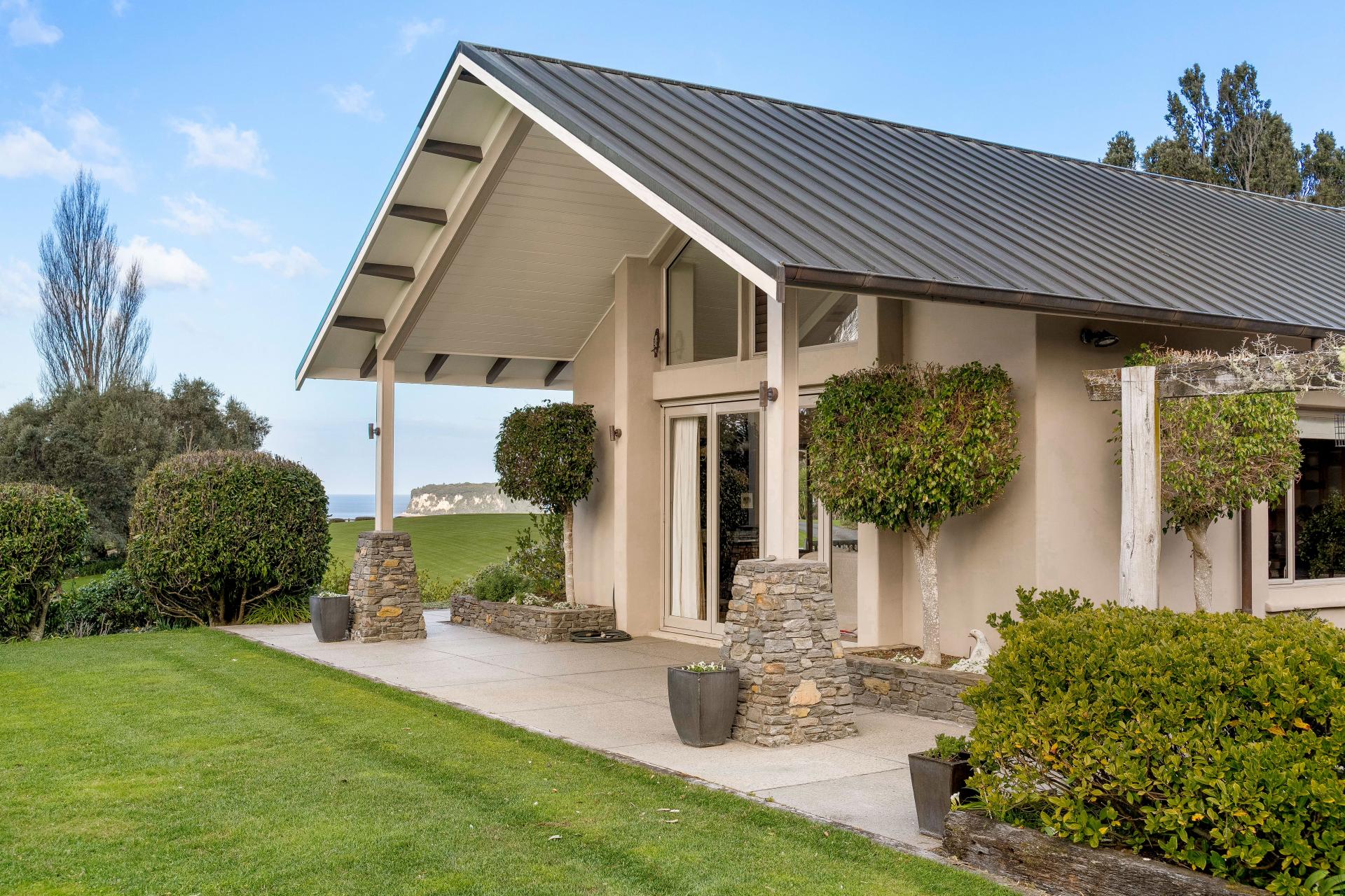 21 Manuka Drive, Whangamata
