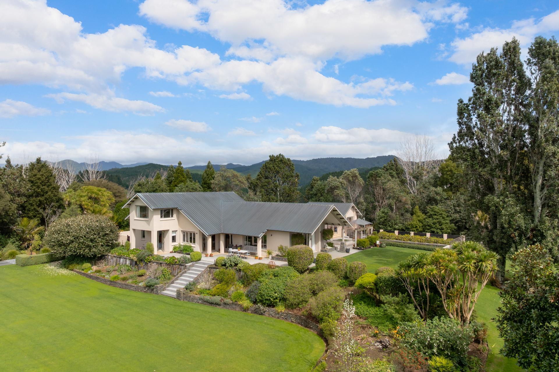 21 Manuka Drive, Whangamata