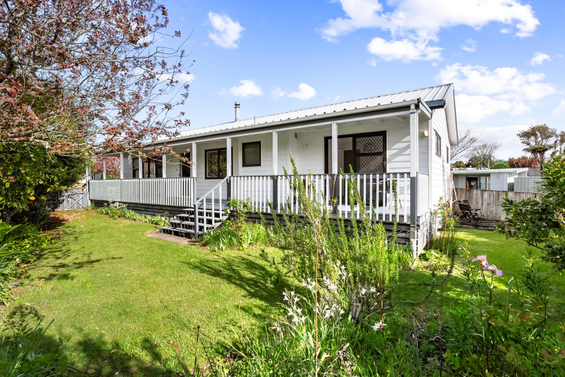 135 Everitt Crescent, Whangamata