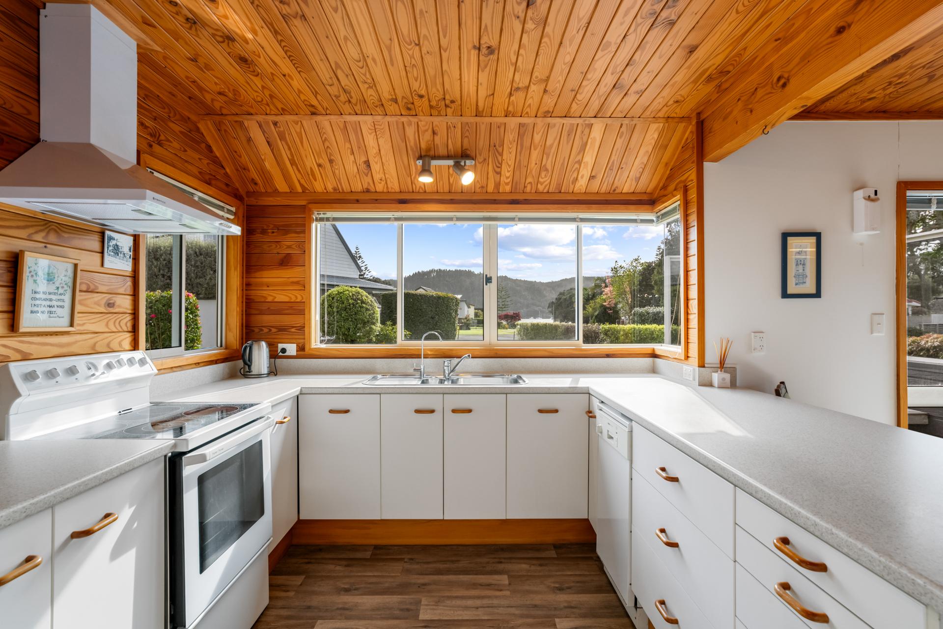 104 Moana Anu Anu Avenue, Whangamata