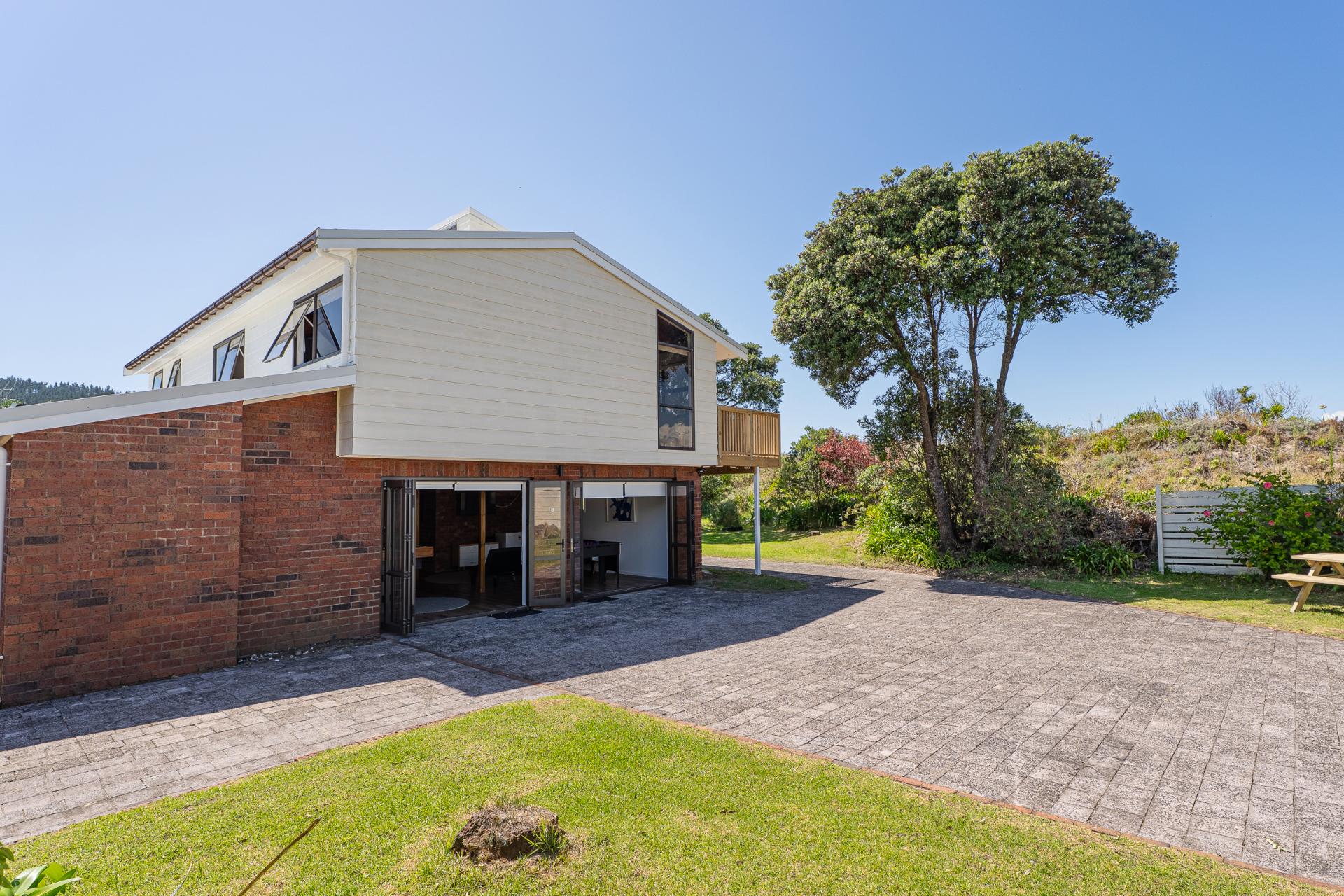 106 Tuck Road, Whangamata