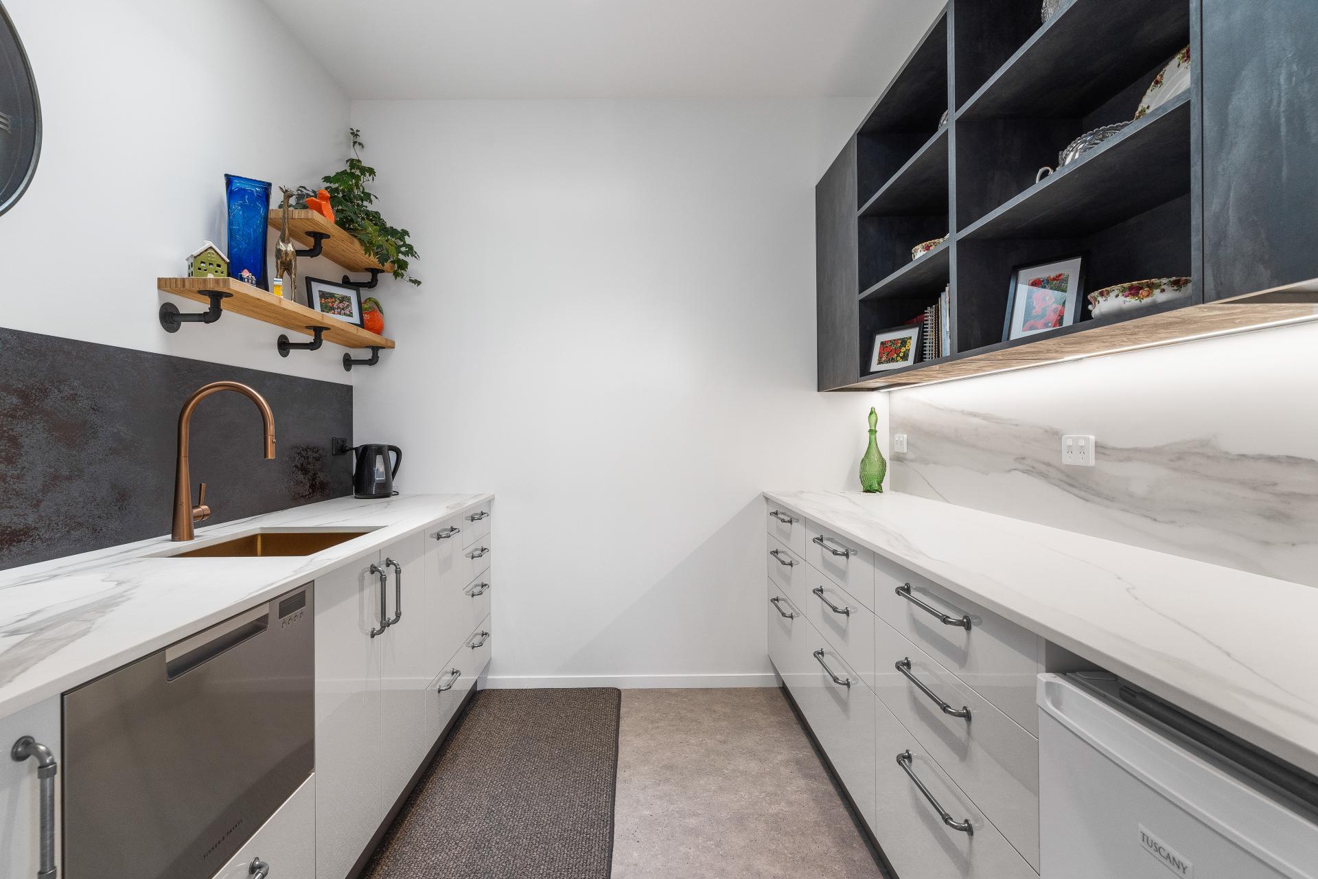 1 Rewarewa Rise, Whangamata