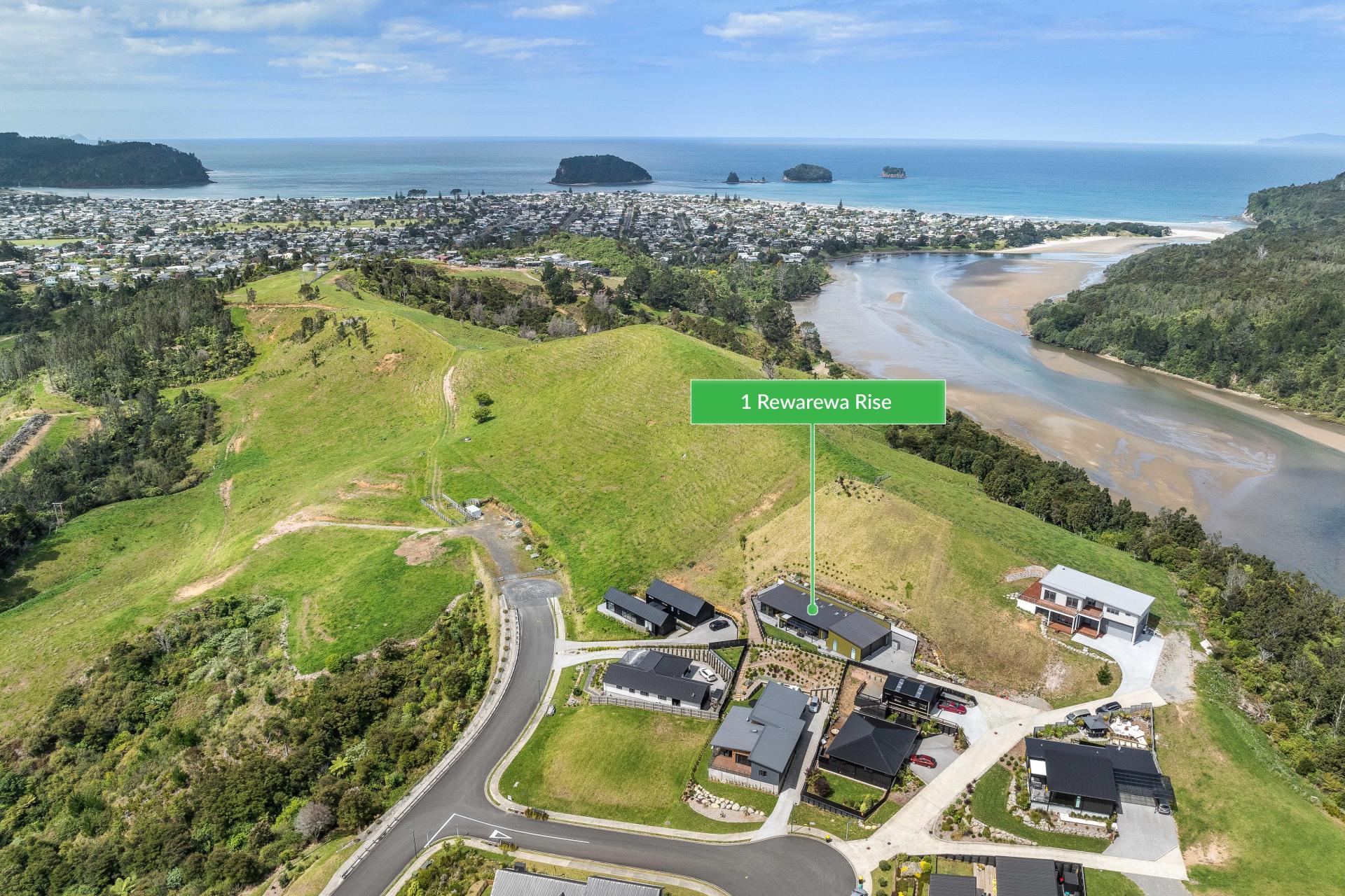 1 Rewarewa Rise, Whangamata