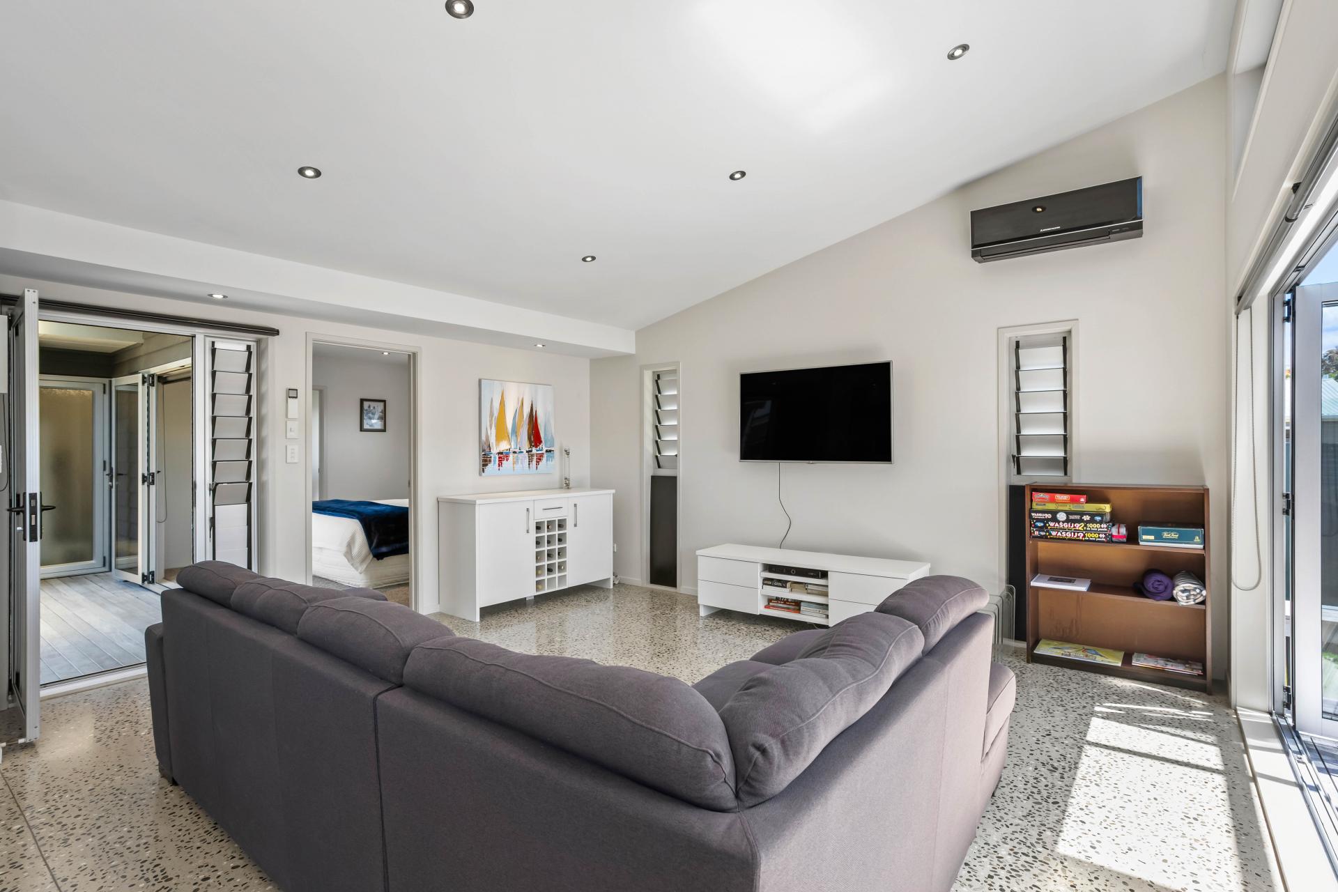 201 Rutherford Road, Whangamata