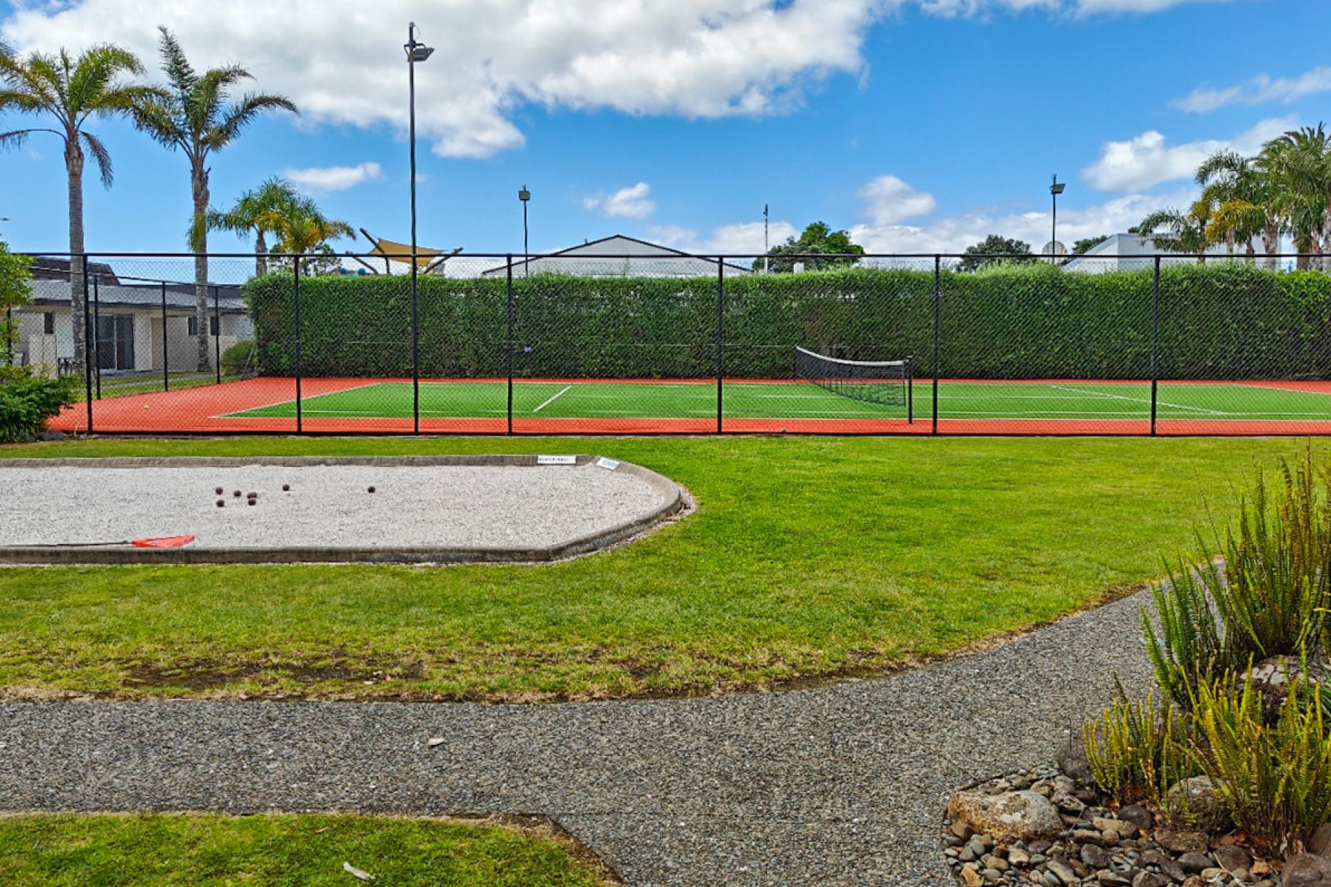 9/415 Port Road, Whangamata