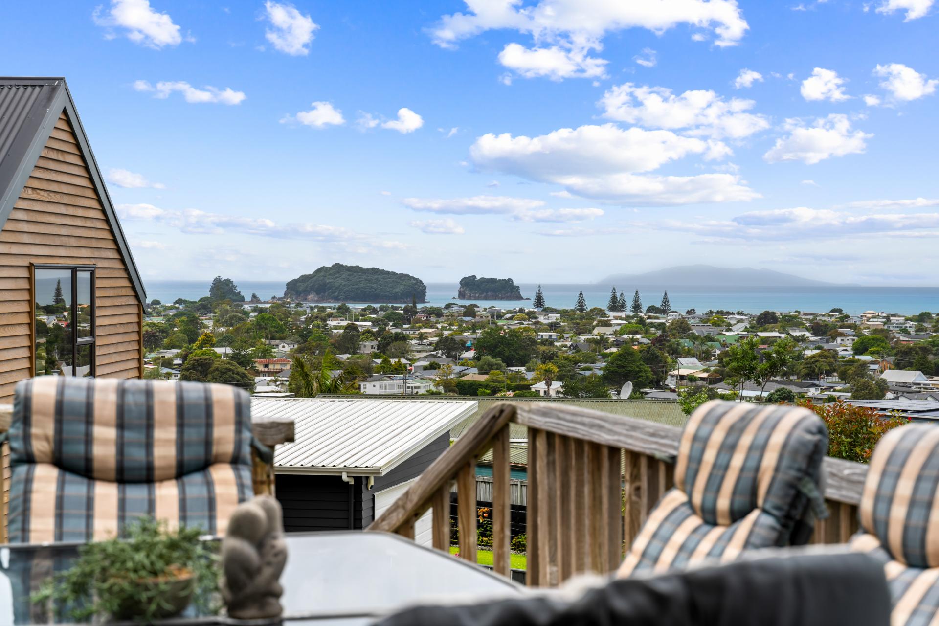 115 Chevron Crescent, Whangamata
